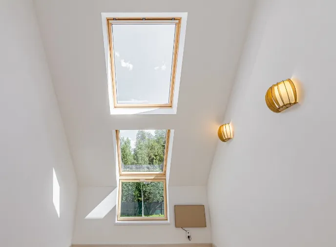 Натяжные потолки: монтаж потолочных систем для офисов