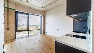 Дизайнерский ремонт квартиры площадью 77 м² в ЖК «I Love» в Москве