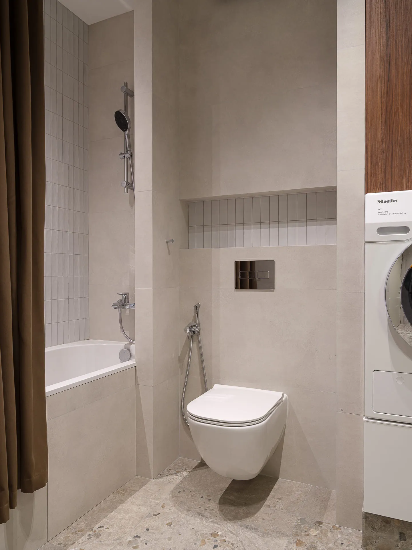 Дизайнерский ремонт квартиры 70 м² на ул. Литвина-Седого Дизайнерский ремонт квартиры 70 м² на ул. Литвина-Седого