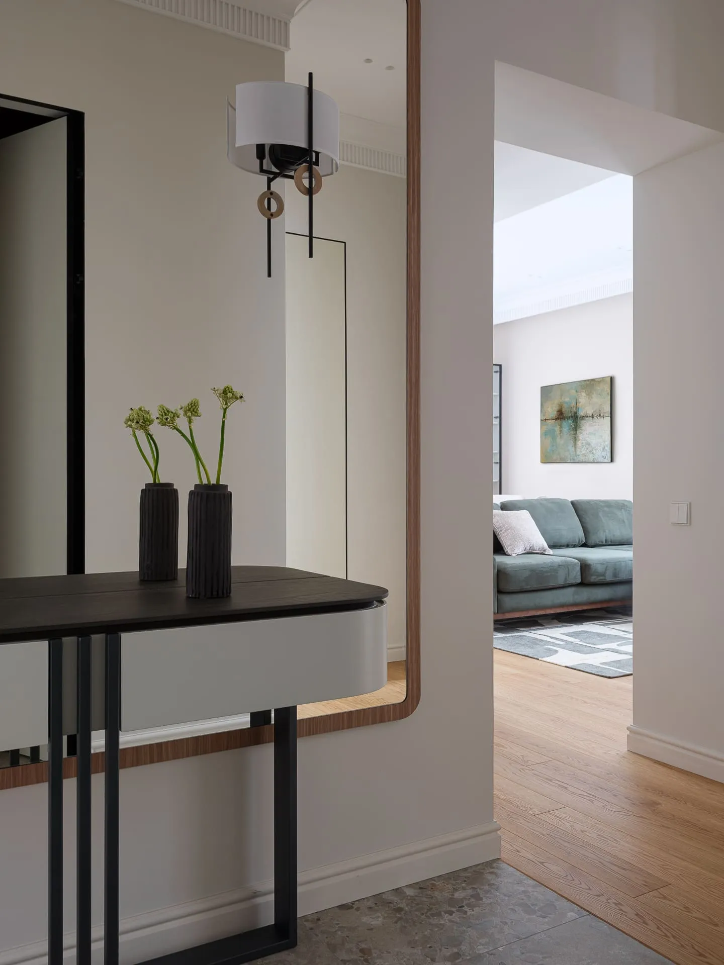 Дизайнерский ремонт квартиры 70 м² на ул. Литвина-Седого Дизайнерский ремонт квартиры 70 м² на ул. Литвина-Седого